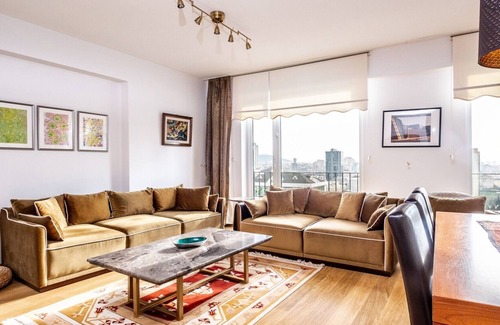 Serifali Mahallesi Apartment | Colorful Residence Flat in Umraniye