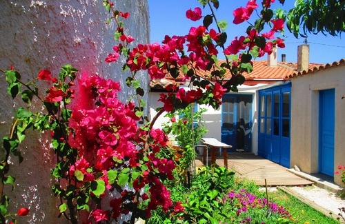 Cabras House | Colors from the sea special holiday