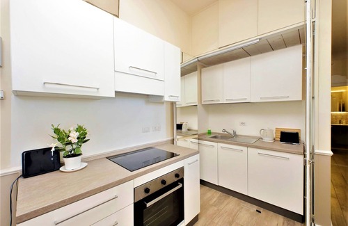 Celio Apartment | COLOSSEUM TERRACE DELUXE APARTMENT - 6 PEOPLE