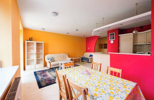 Ursynow Apartment | Colour Power Apartment