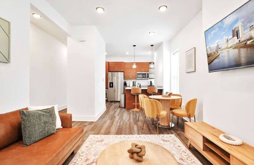 Near East Columbus House | Columbus Oasis w/Pool Table (Near Downtown!)