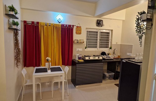 Gachibowli Apartment | Come and Experience Cozy 1-bedroom apartment with WiFi, AC in amazing Hyderabad