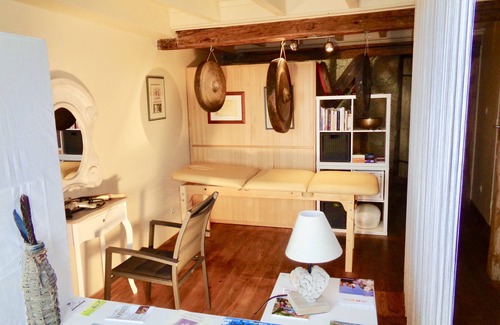Montesquieu-Avantes Bed & Breakfast | Come and recharge your batteries at Domaine des Sarraillès