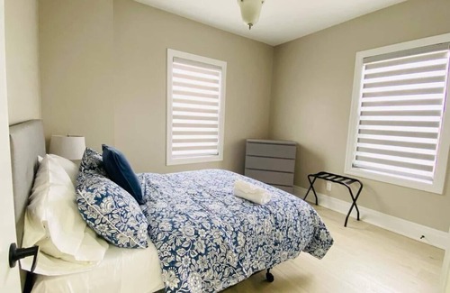 Niagara-on-the-Lake House | Come enjoy your stay at Niagara-on-the-Lake Inn!