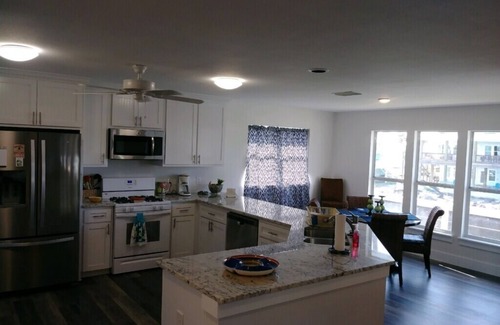 City-by-the Sea House | Come enjoy & relax! Winter Texans welcome and willing to negotiate monthly rate.