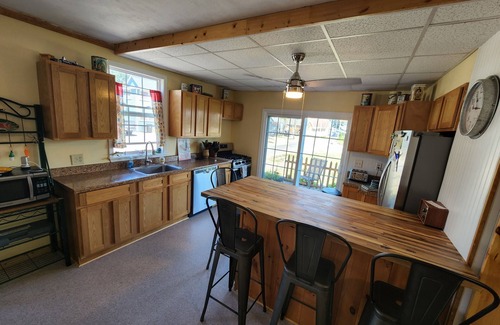 Sylvan Beach House | Come enjoy the best of the Beach!