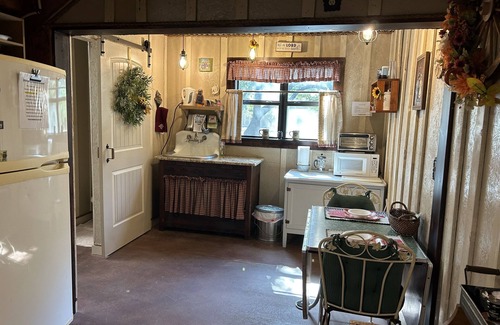 Pecan Acres Cabin | Come explore our Rustic cabin, & trails!
