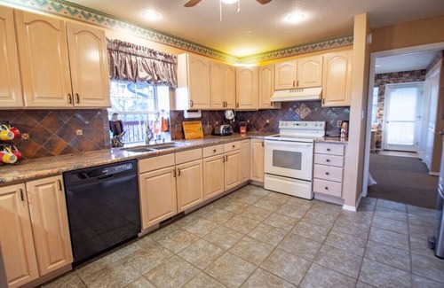 Ruidoso House | Come Stay at Life's a Hoot