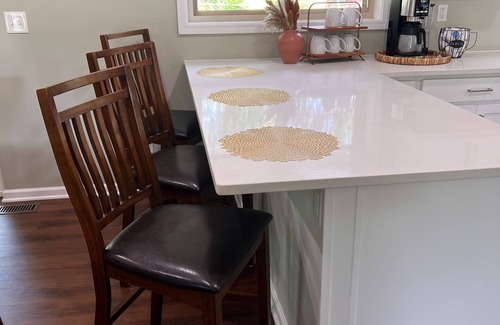 Mason House | Come stay in our spacious ranch home in Mason. Ten minutes from Kings Island.