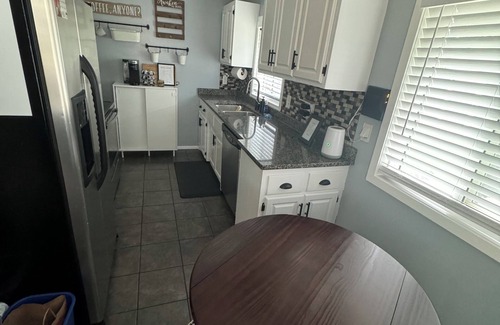 Harrison House | Come stay, relax and unwind at this centrally-located home in Willard Hay.