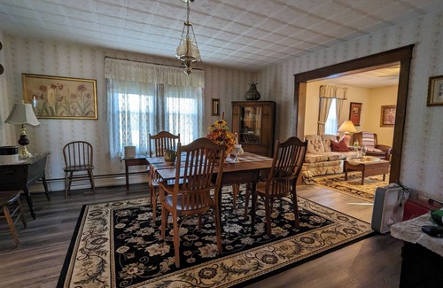 Harrisonville Other | Come to my home Farmhouse. 4 bedrooms, WiFi, AC in McConnellsburg, Pa.