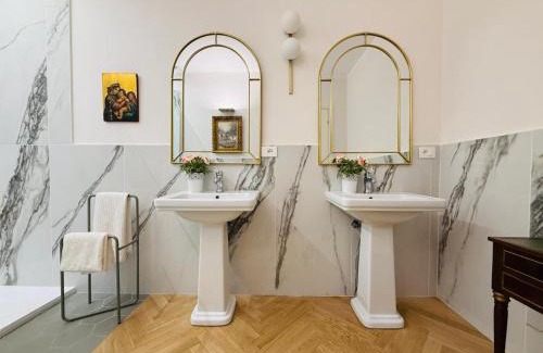Cittadella Apartment | ComeCasa Modern Flat Near Arena di Verona Walk Everywhere
