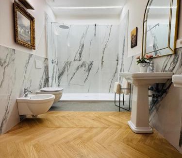 Cittadella Apartment | ComeCasa Modern Flat Near Arena di Verona Walk Everywhere