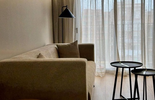 Santa Coloma de Gramenet Apartment | Comfortable and stylish apartment.2A