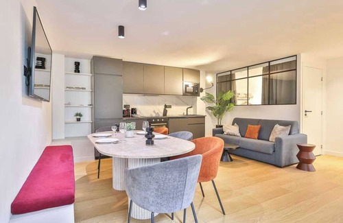 Quartier Saint-Ambroise Apartment | Comfort & Design for 10p - 5min from the Marais !