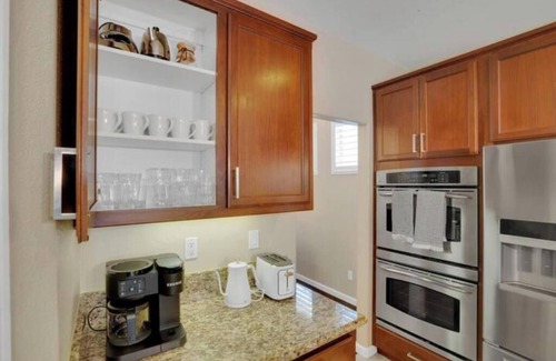 Manteca House | Comfort & Elegence: Manteca Edition