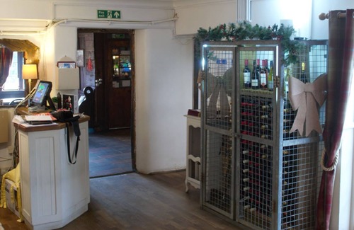 Diss House | Comfort Family Room at the Half Moon Inn