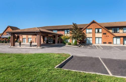 Brantford Hotel | Comfort Inn