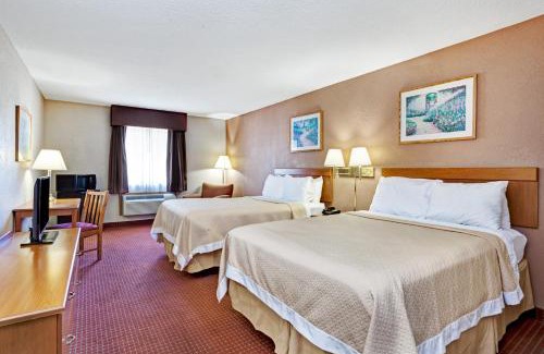 Tad Hotel | Comfort Inn Charleston South