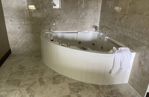Hobart Hotel | Comfort Inn Hobart-Merrillville I-65