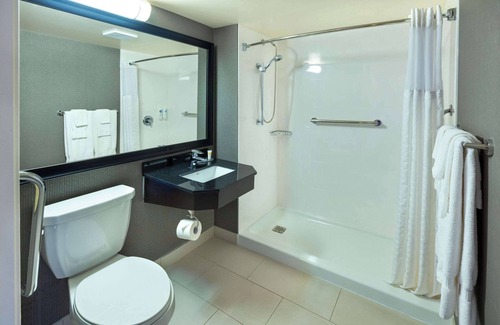 Parry Sound Hotel | Comfort Inn Parry Sound