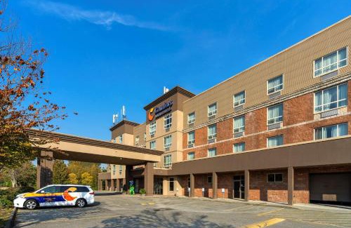 Fleetwood Hotel | Comfort Inn & Suites