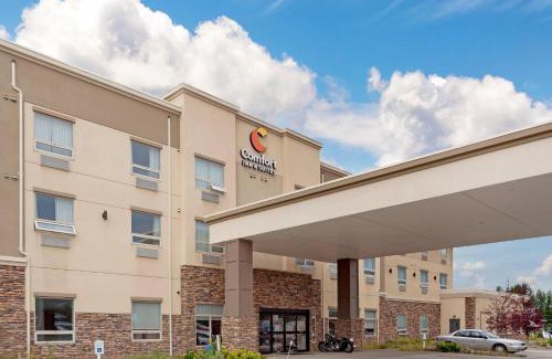 Valemount Hotel | Comfort Inn & Suites