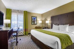 Winnetonka Hotel | Comfort Inn & Suites Kansas City - Northeast