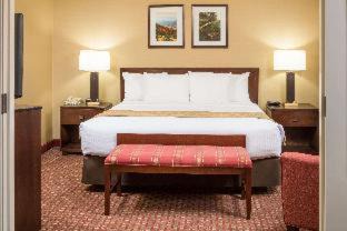 St. Johnsbury Center Hotel | Comfort Inn & Suites Near Burke Mountain