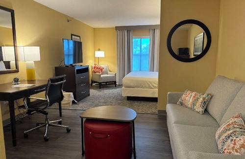 Lexington Park Hotel | Comfort Inn & Suites