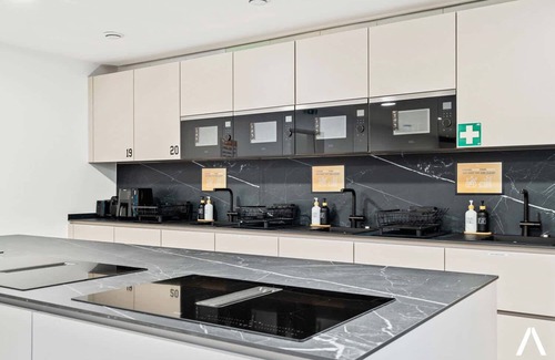 Cessange Apartment | Comfort & Style in Vibrant Luxembourg Coliving
