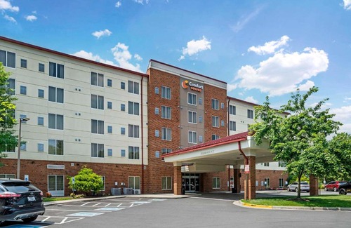 Glen Allen Hotel | Comfort Suites At Virginia Center Commons