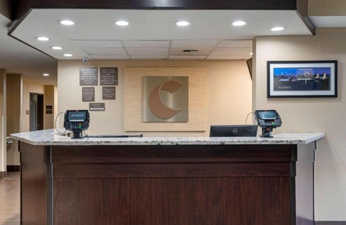Central Sacramento Hotel | Comfort Suites Downtown Sacramento