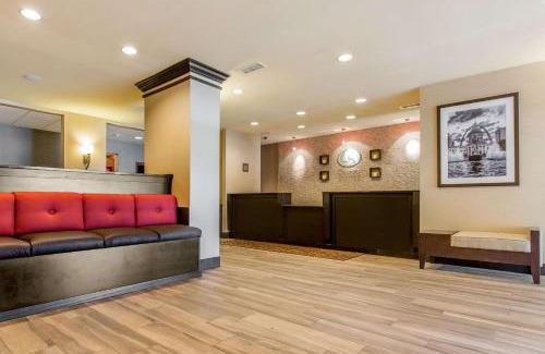 Fairview Heights Hotel | Comfort Suites Fairview Heights Saint Louis