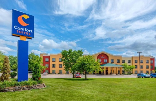 Springfield Hotel | Comfort Suites near Route 66