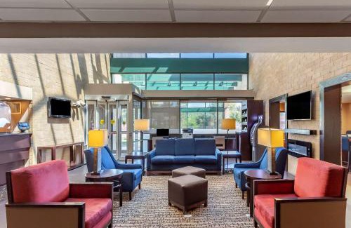 Oakbrook Terrace Hotel | Comfort Suites Oakbrook Terrace near Oakbrook Center
