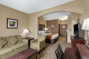 The Colony Hotel | Comfort Suites The Colony - Plano West