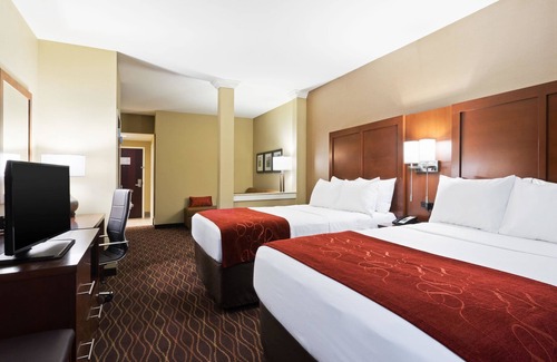 DuBois Hotel | Comfort Suites
