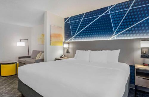Brownsburg Hotel | Comfort Suites West Indianapolis - Brownsburg