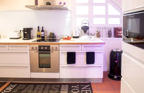 Eschweiler Apartment | Comfortable 110 sqm in 2-family house with separate entrance, great view, SW balcony