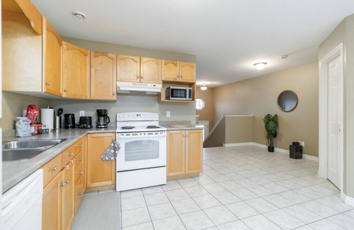 Moncton House | Comfortable 3 bedroom home ,Great location and closer to Magnetic Hill.