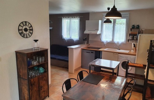 Salviac Cottage | Comfortable 4/5-person gite with shared heated pool Sarlat/Cahors