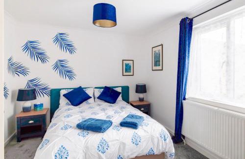 Thetford House | Comfortable 4-Bedroom Heaven in Thetford
