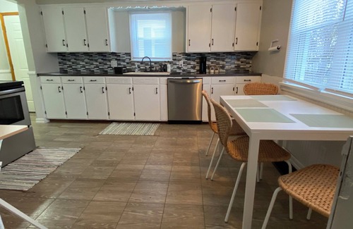 Lima House | Comfortable, 4 bedroom home in a quiet neighborhood
