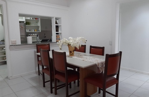 Pitangueiras Apartment | Comfortable, air cond. and tv in the 3 bedrooms. and living room, NET, WIFI, 2 GAR., 200 mts from the sea