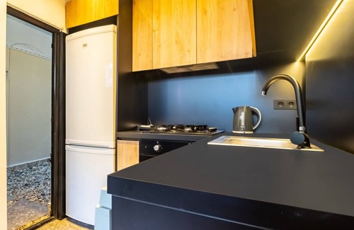 Rasimpasa Apartment | Comfortable and Central Flat in Kadikoy