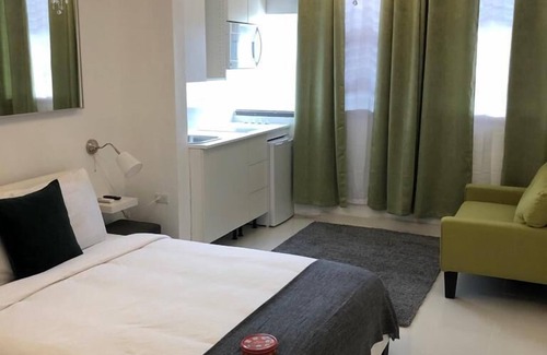 Aibonito Hostel | Comfortable and Elegant Aibonito Hotel/PRIVATE KITCHEN/FREE PARKING & WIFI-204