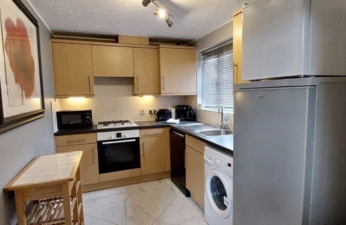 Solihull House | comfortable and stylish 4 BED HOUSE/NEC.SOLIHULL