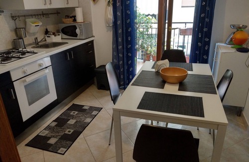 Salerno House | Comfortable and well connected apartment