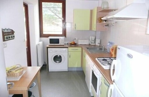 Collioure Apartment | Comfortable apartment 200m from the beach and 600m from the center
